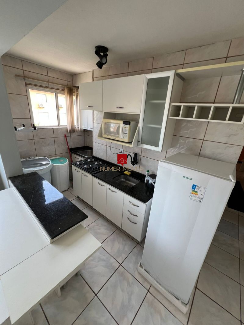 APARTAMENTO MOBILIADO COM EXCELENTE LOCALIZAÇÃO