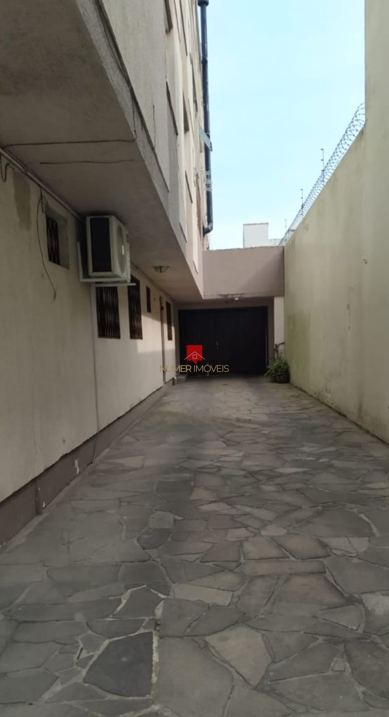 APARTAMENTO AMPLO COM GARAGEM  NO CENTRO