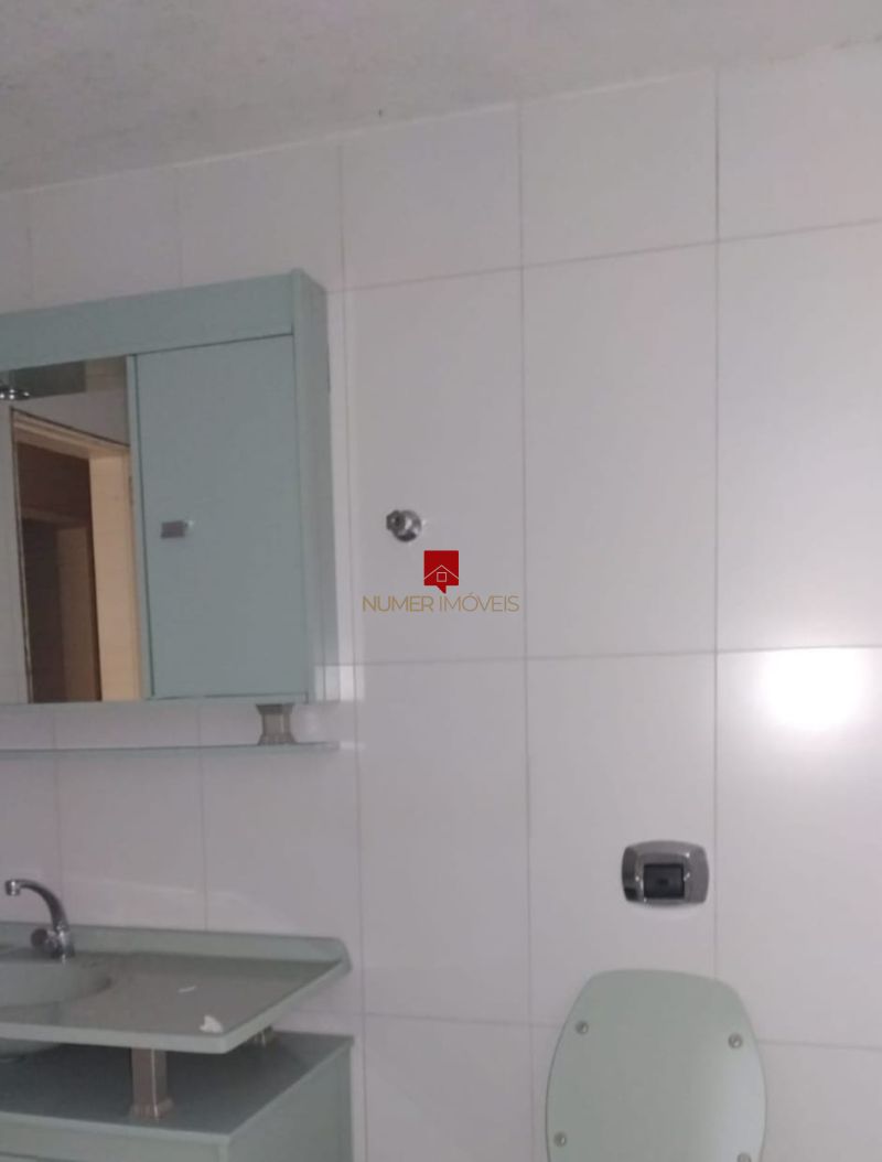 APARTAMENTO AMPLO COM GARAGEM  NO CENTRO