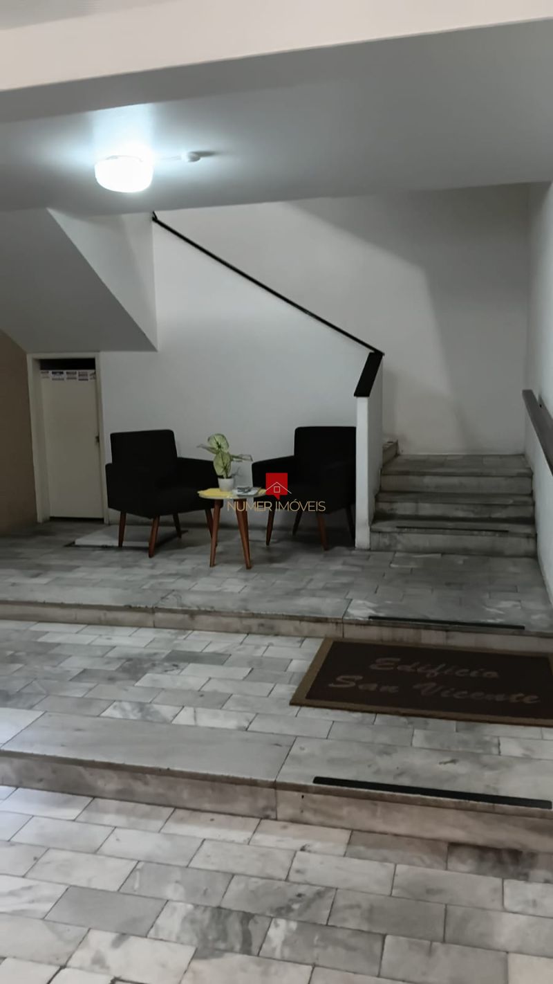 APARTAMENTO AMPLO COM GARAGEM  NO CENTRO