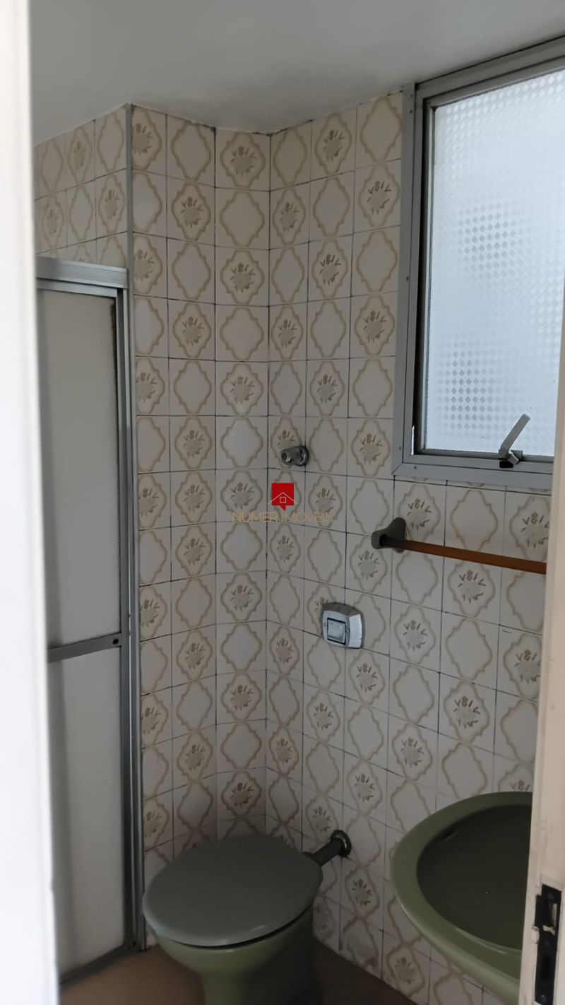 APARTAMENTO AMPLO COM GARAGEM  NO CENTRO