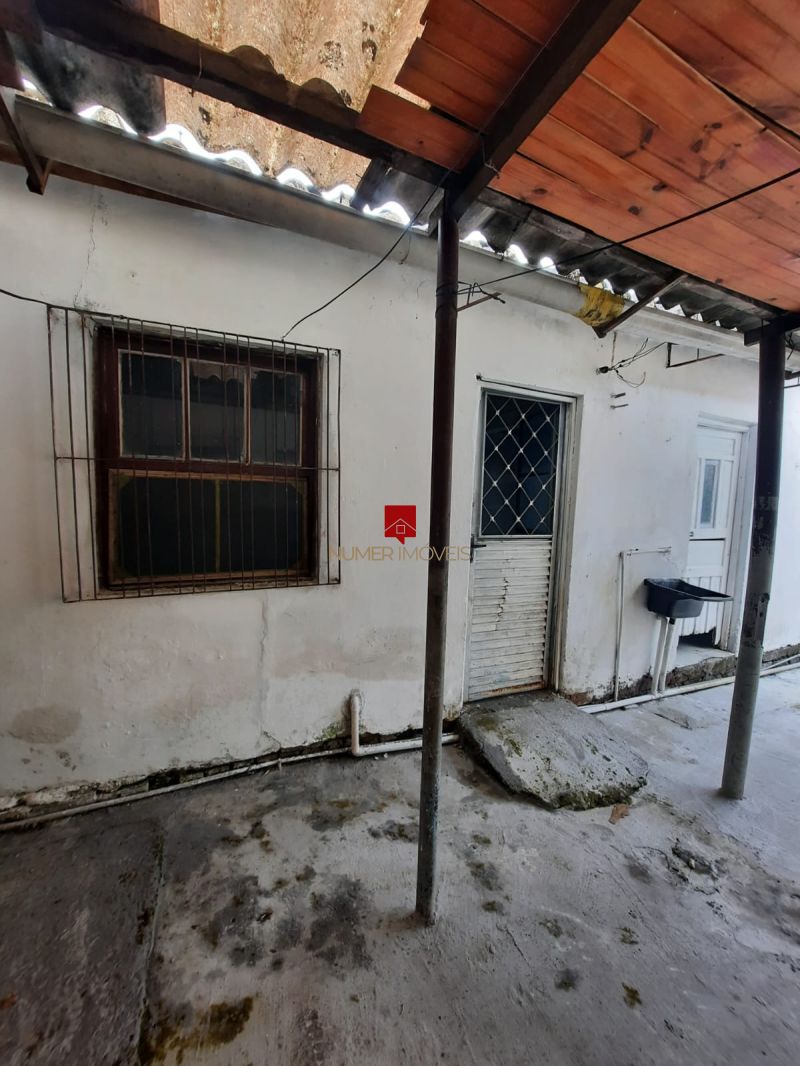 CASA 2Dormitórios no bairro FRAGATA em PELOTAS