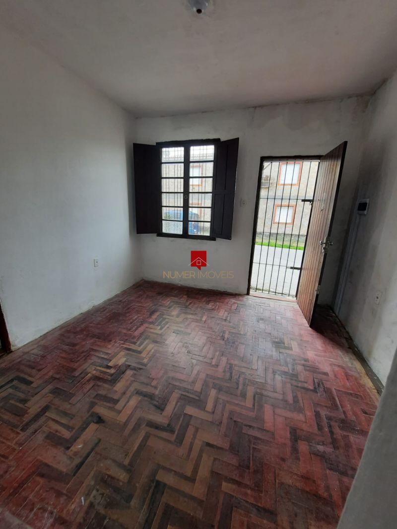 CASA 2Dormitórios no bairro FRAGATA em PELOTAS