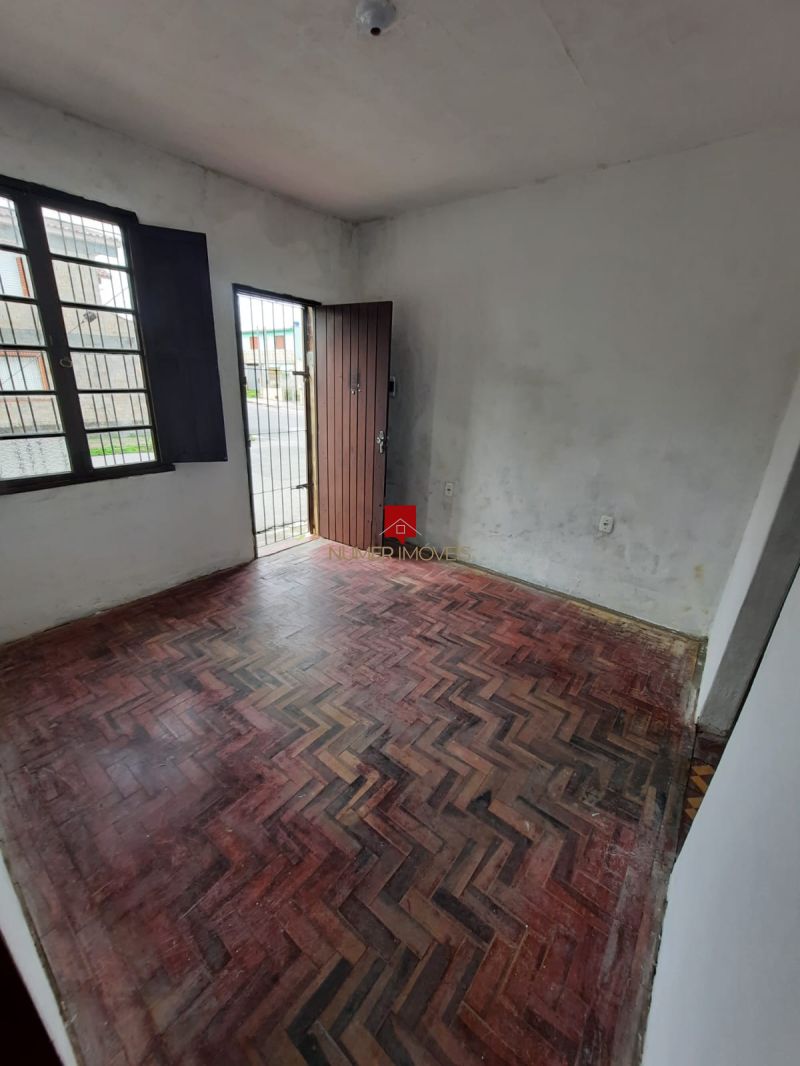 CASA 2Dormitórios no bairro FRAGATA em PELOTAS