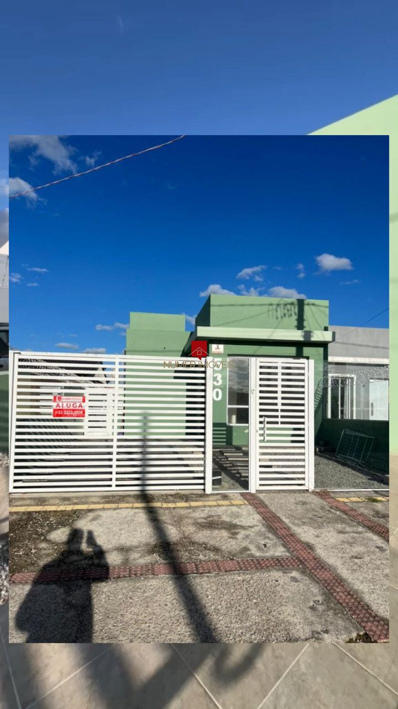 CASA PRÓXIMO Á AVENIDA DOMINGOS DE ALMEIDA 
