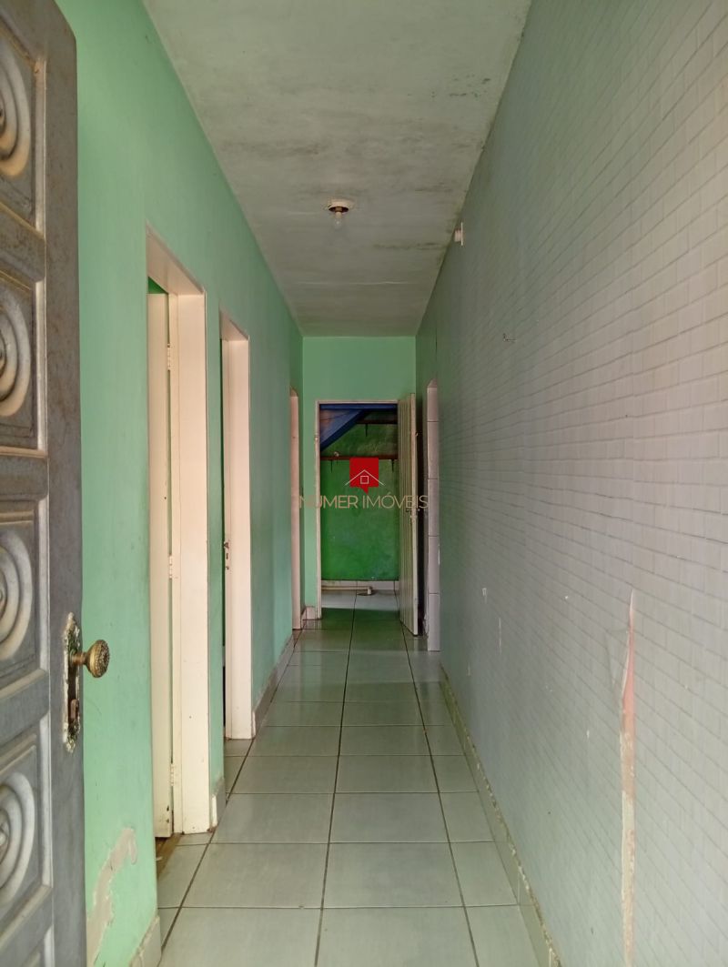 ALUGO CASA COM GARAGEM