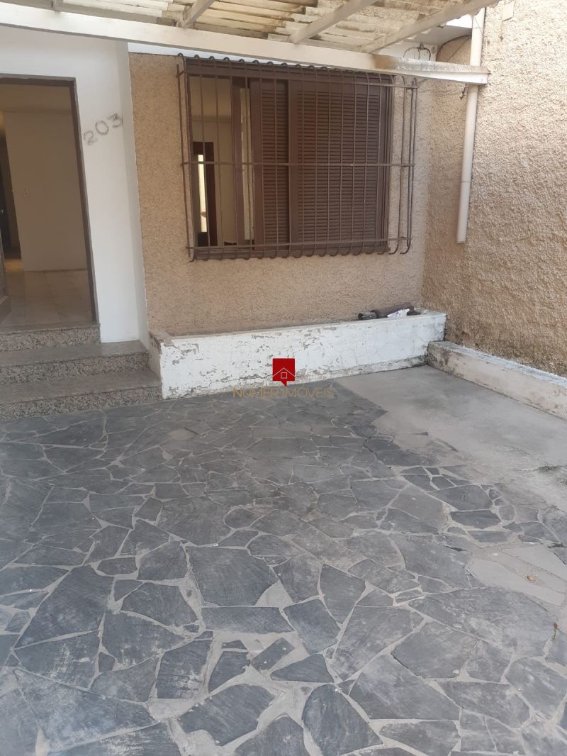 CASA 3 quartos  no bairro CENTRO em PELOTAS