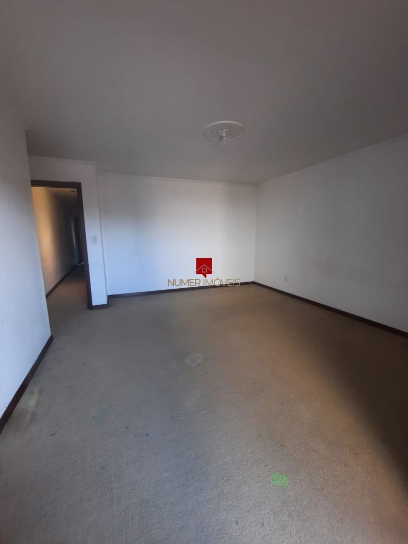CASA 3 quartos  no bairro CENTRO em PELOTAS