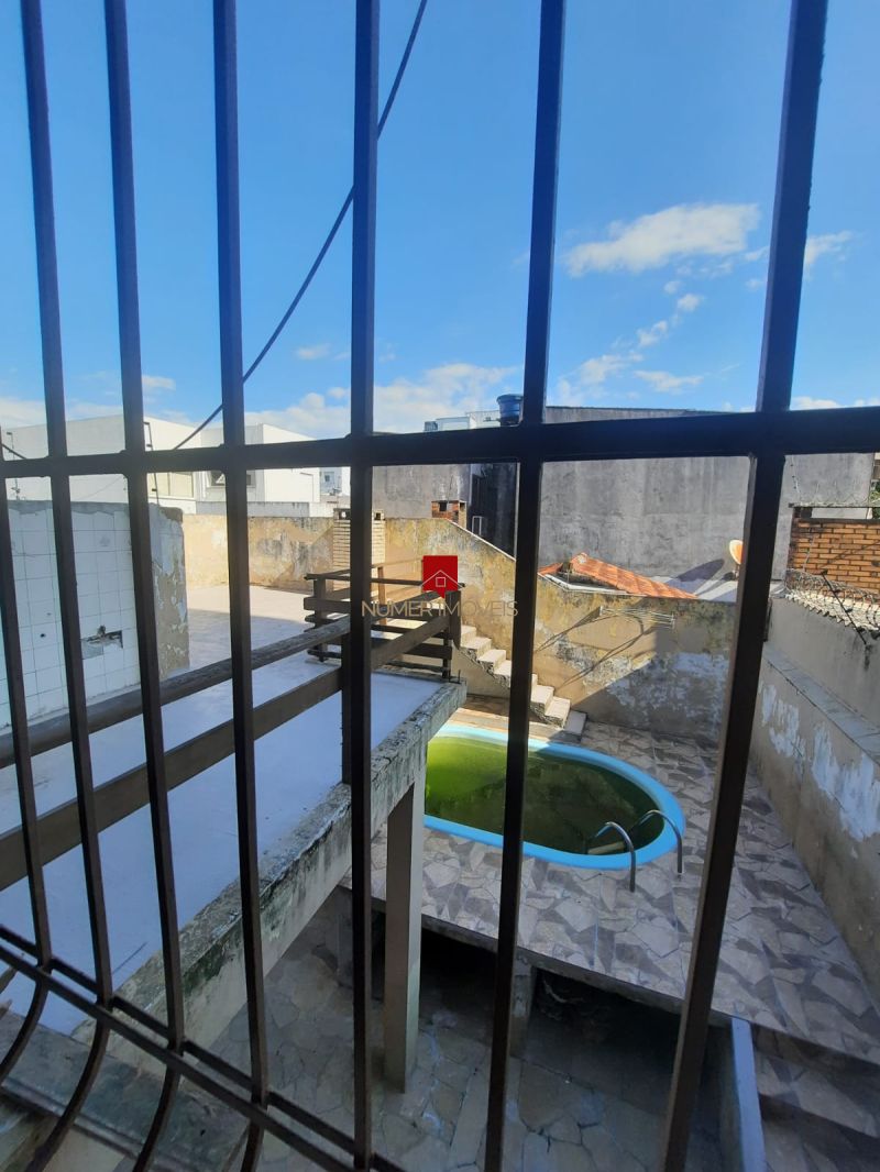 CASA 3 quartos  no bairro CENTRO em PELOTAS