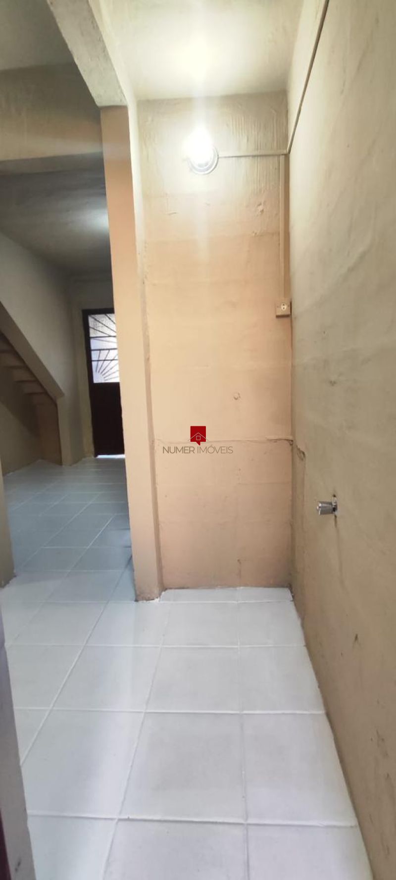 Lindo apartamento com pátio e duas vagas de garagem 
