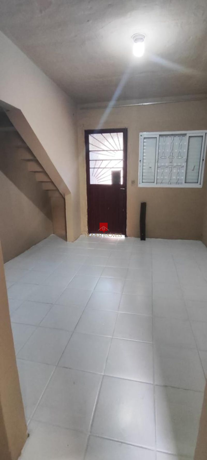  Lindo apartamento com pátio e duas vagas de garagem 