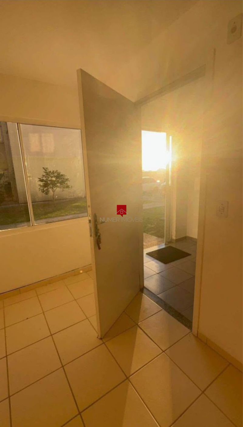 Apartamento Térreo com Ótima Localização 