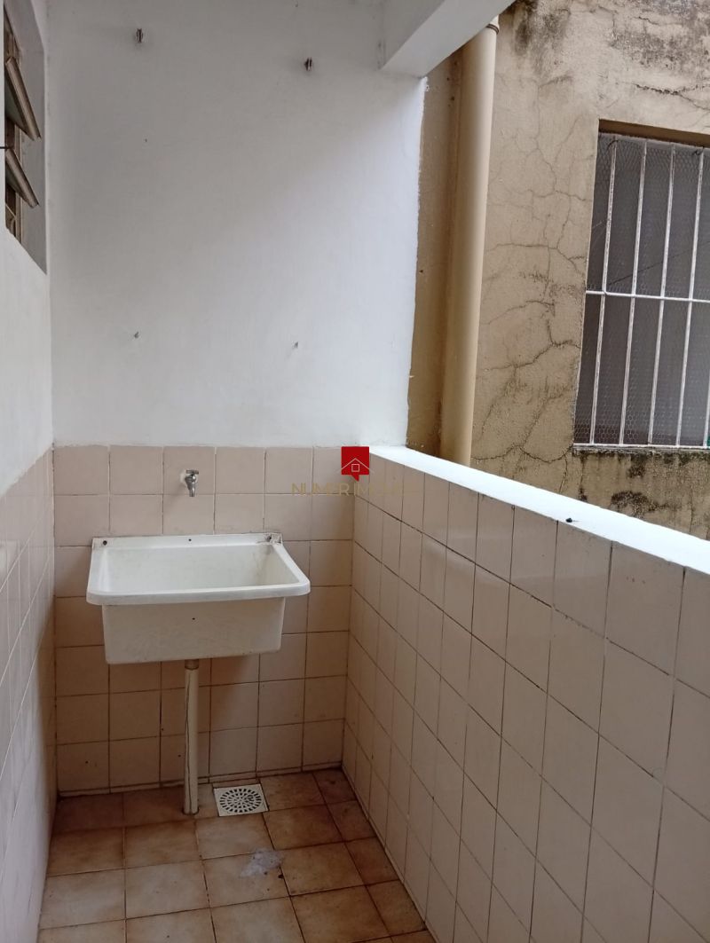 LOFT MOBILIADO EM FRENTE A UNIVERSIDADE CATOLICA