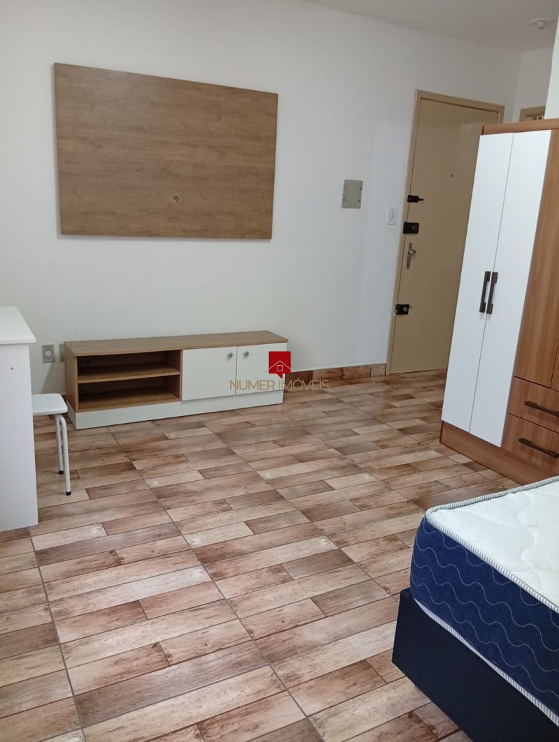 LOFT MOBILIADO EM FRENTE A UNIVERSIDADE CATOLICA