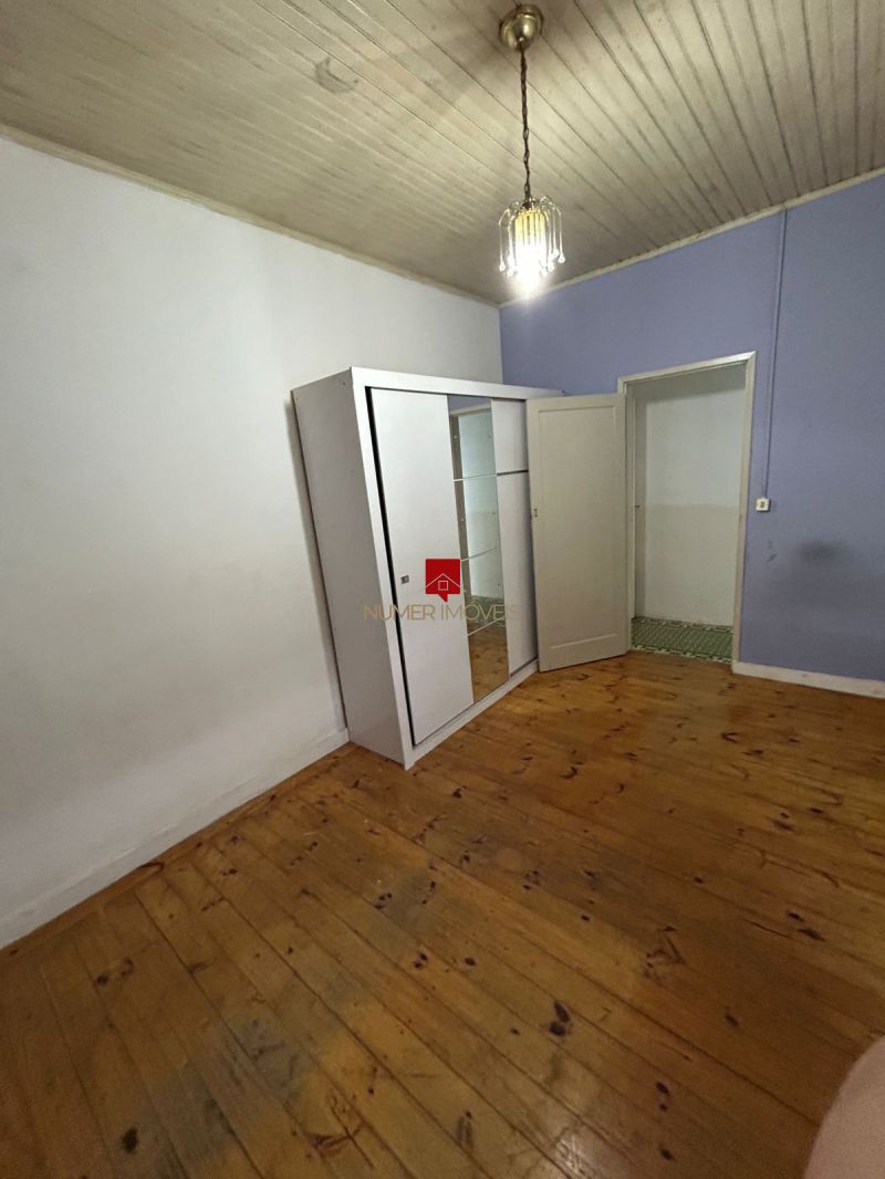 Casa Central Com Churrasqueira