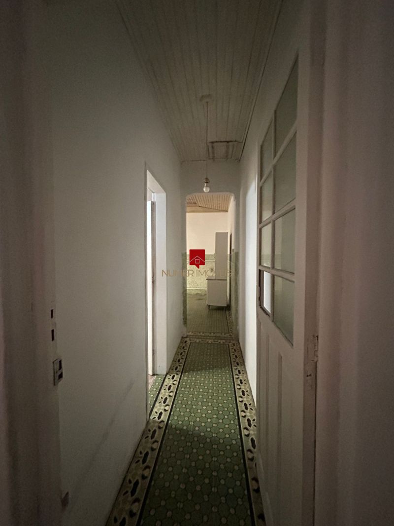 Casa Central Com Churrasqueira