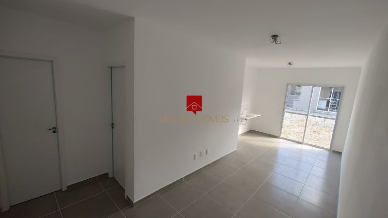 CASA EM CONDOMÍNIO 2DormitÃ³rios no bairro TRÊS VENDAS em PELOTAS