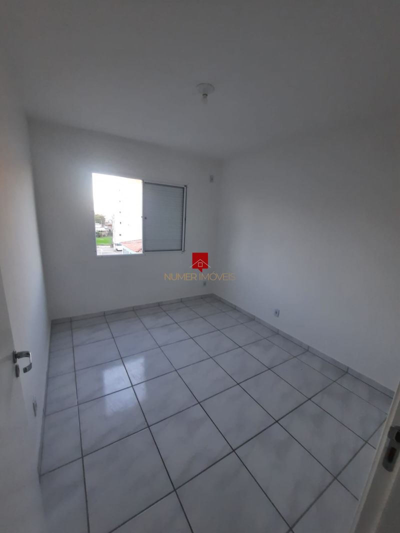 APARTAMENTO EM CONDOMINIO CLUB
