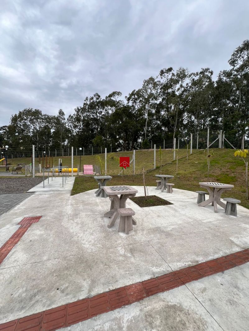 APARTAMENTO PRÓXIMO AO CENRO DE EVENTOS  DA FENADOCE