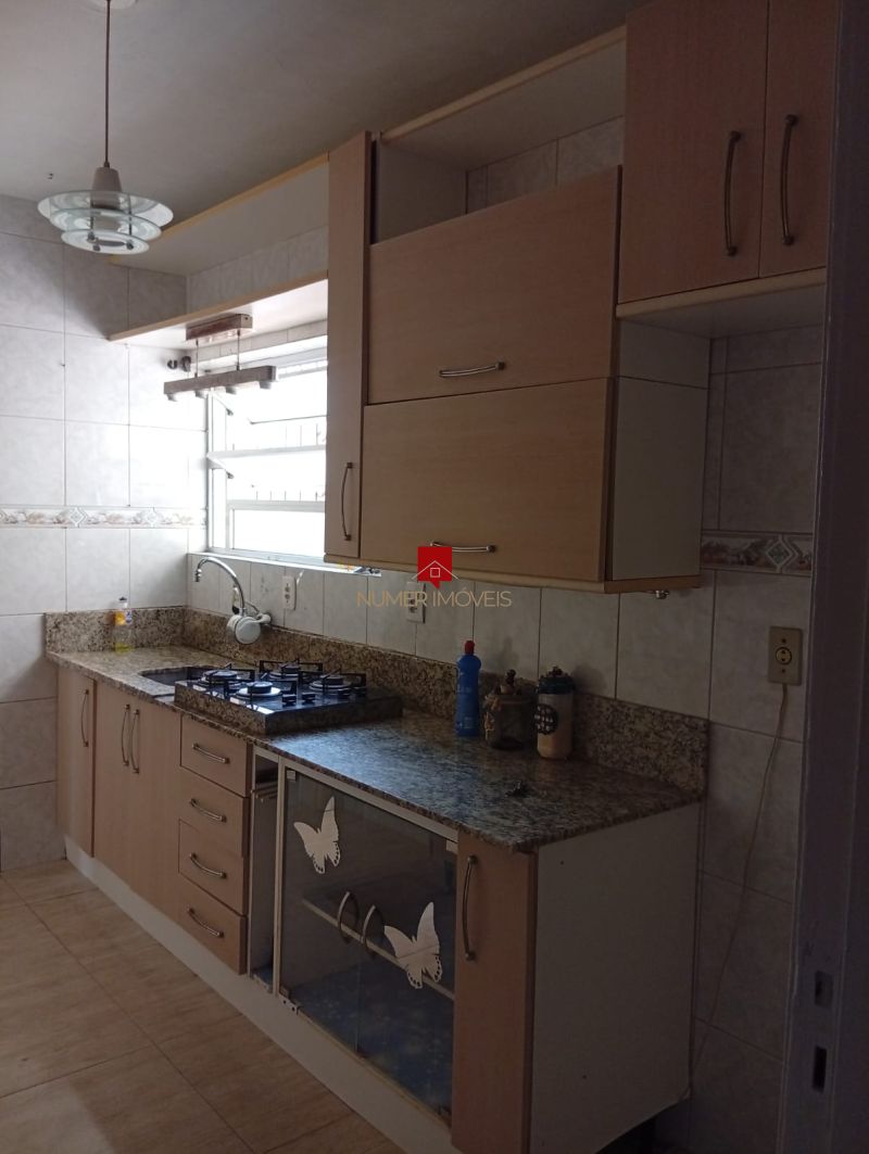 APARTAMENTO MOBILIADO CENTRAL
