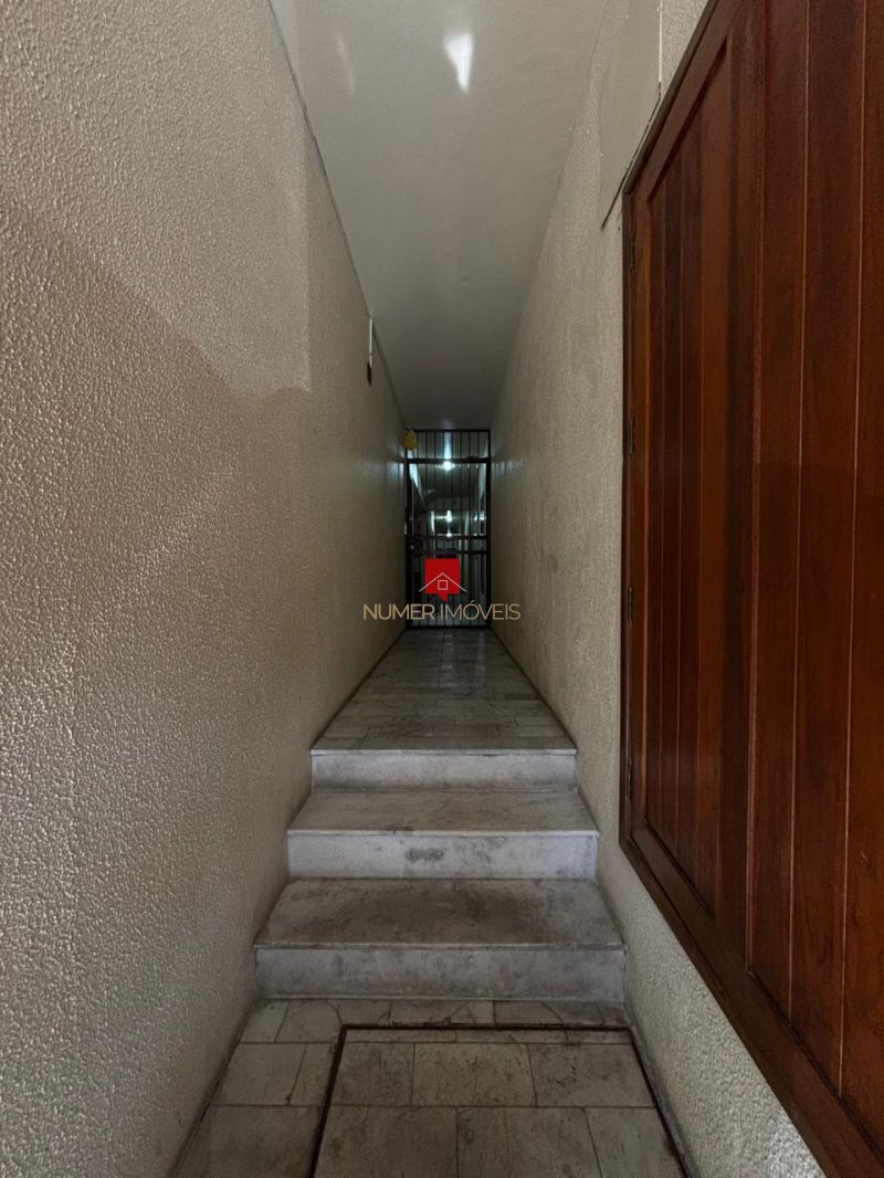 APARTAMENTO MOBILIADO PRÓXIMO A AV.BENTO GONCALVES