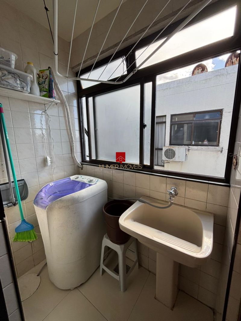 APARTAMENTO MOBILIADO PRÓXIMO A AV.BENTO GONCALVES