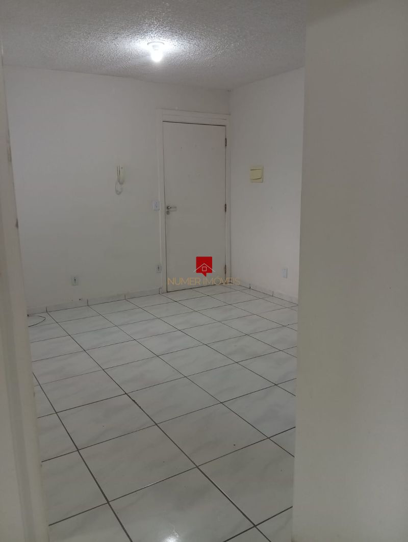 APARTAMENTO PRÓXIMO AS PRINCIPAIS AVENIDAS DO FRAGATA