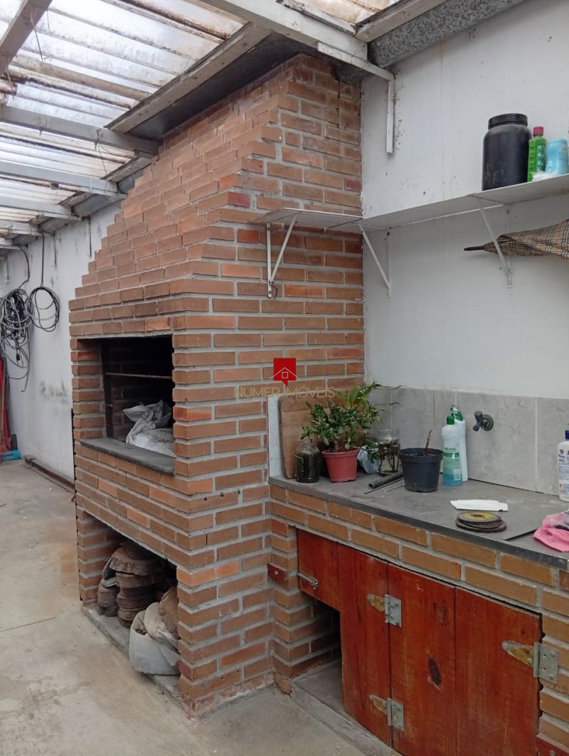 ALUGO CASA COM PISCINA E GARAGEM NO FRAGATA.