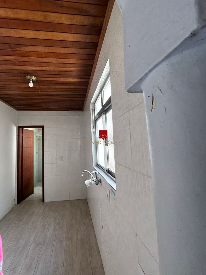 ALUGO CASA AO LADO DA FAU