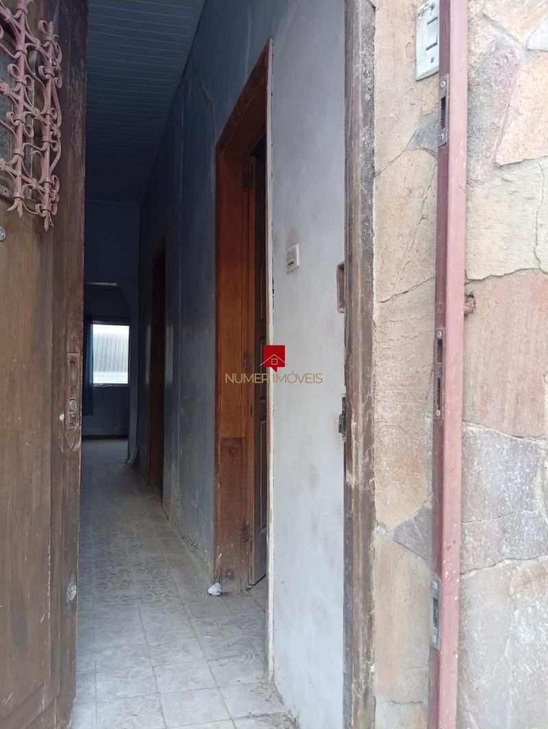 ALUGO CASA AO LADO DA FAU