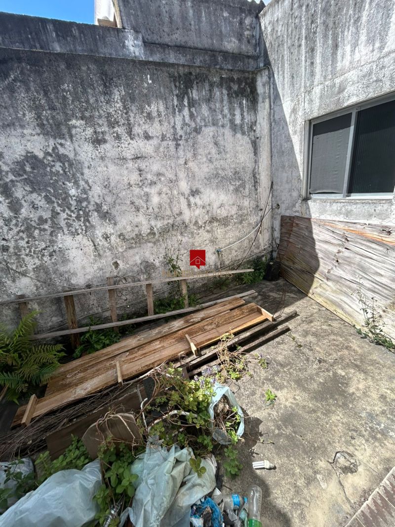 ALUGO CASA AO LADO DA FAU