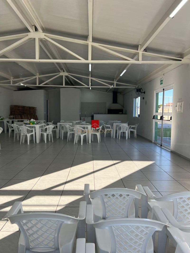 APARTAMENTO NO LINDÓIA