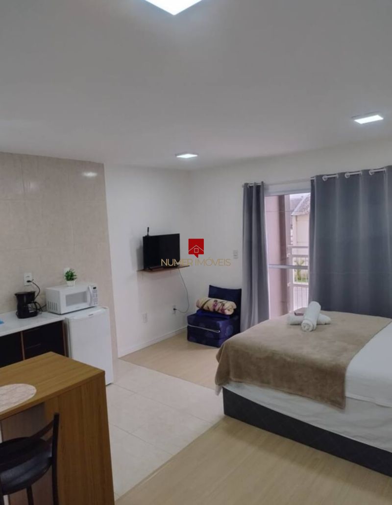 LOFT MOBILIADO NA AVENIDA DUQUE DE CAXIAS