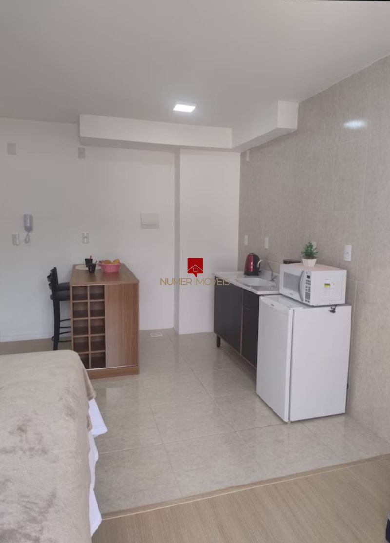 LOFT MOBILIADO NA AVENIDA DUQUE DE CAXIAS