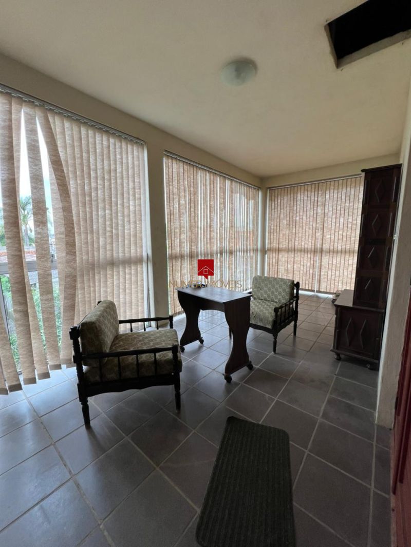 CASA AMPLA NO FRAGATA COM GARAGEM E PATIO