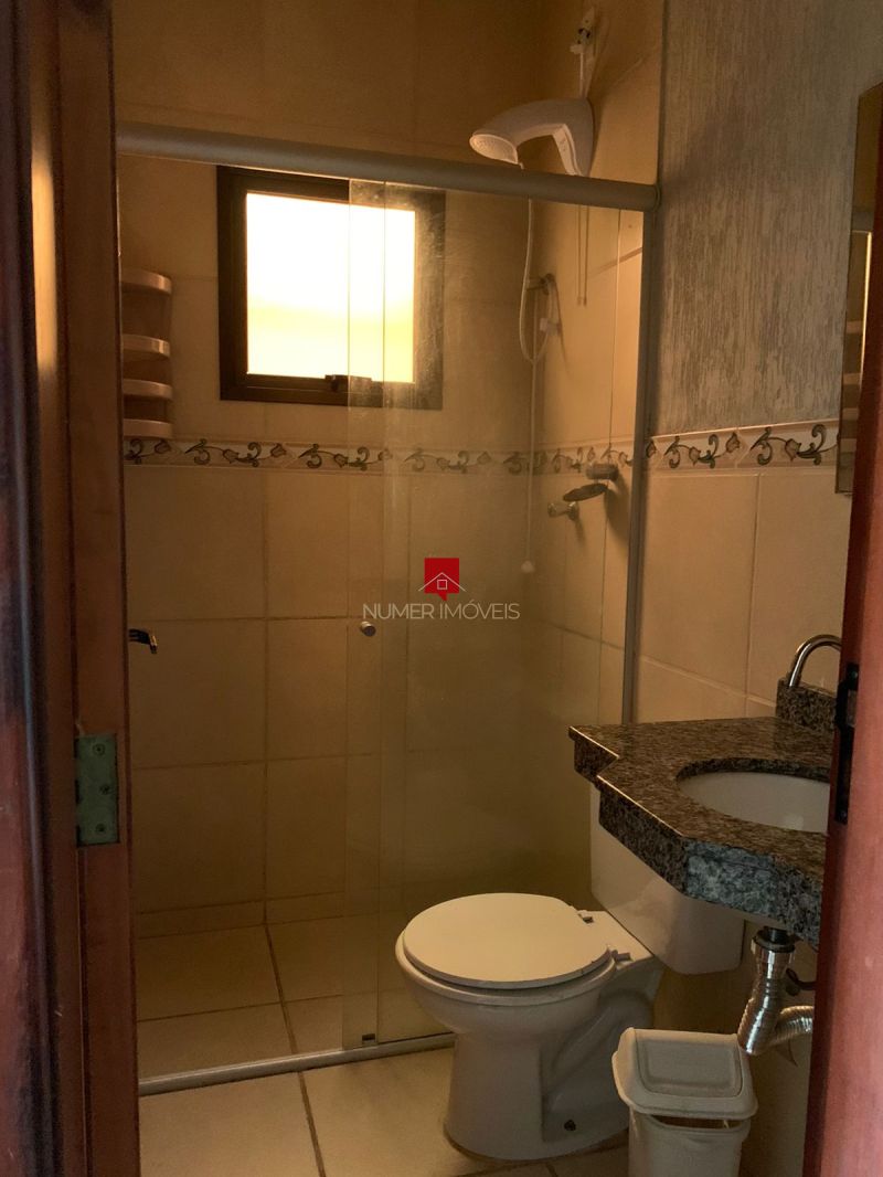 APARTAMENTO MOBILIAO NO LARANJAL 