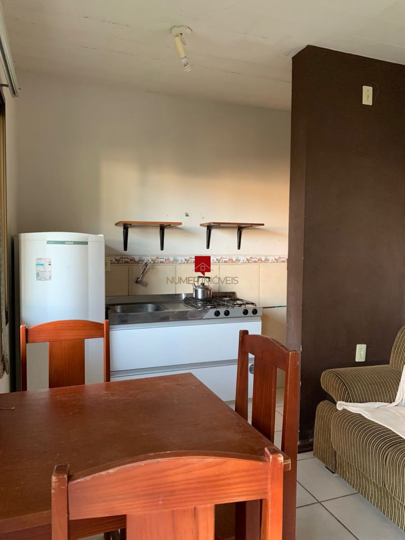 APARTAMENTO MOBILIAO NO LARANJAL 
