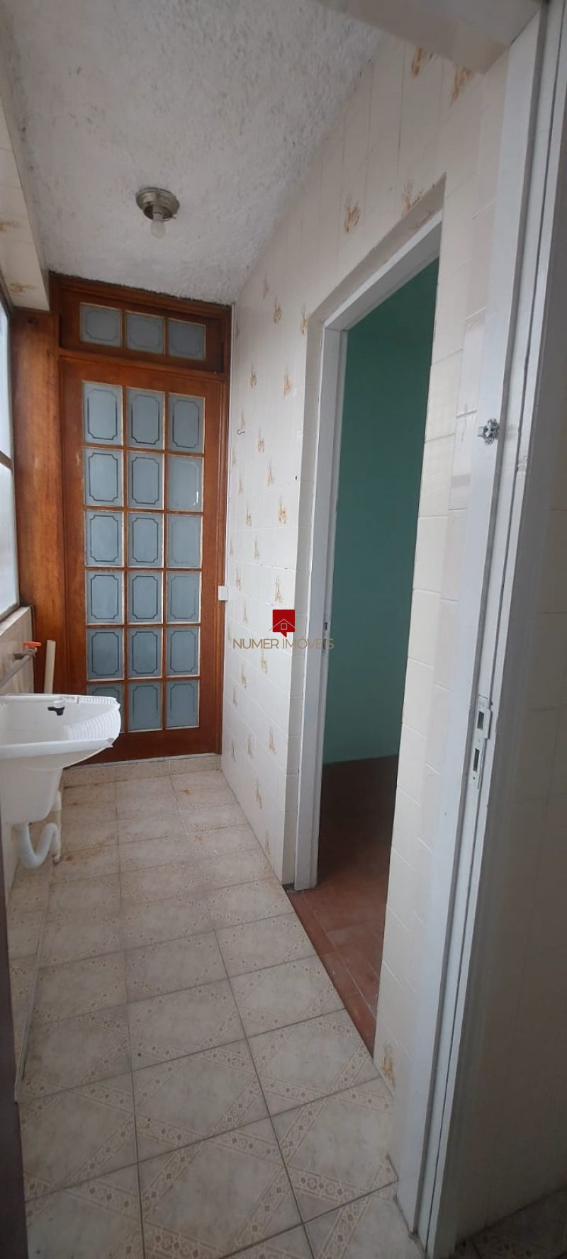 ALUGO APARTAMENTO 3 DORMITORIOS CENTRAL 