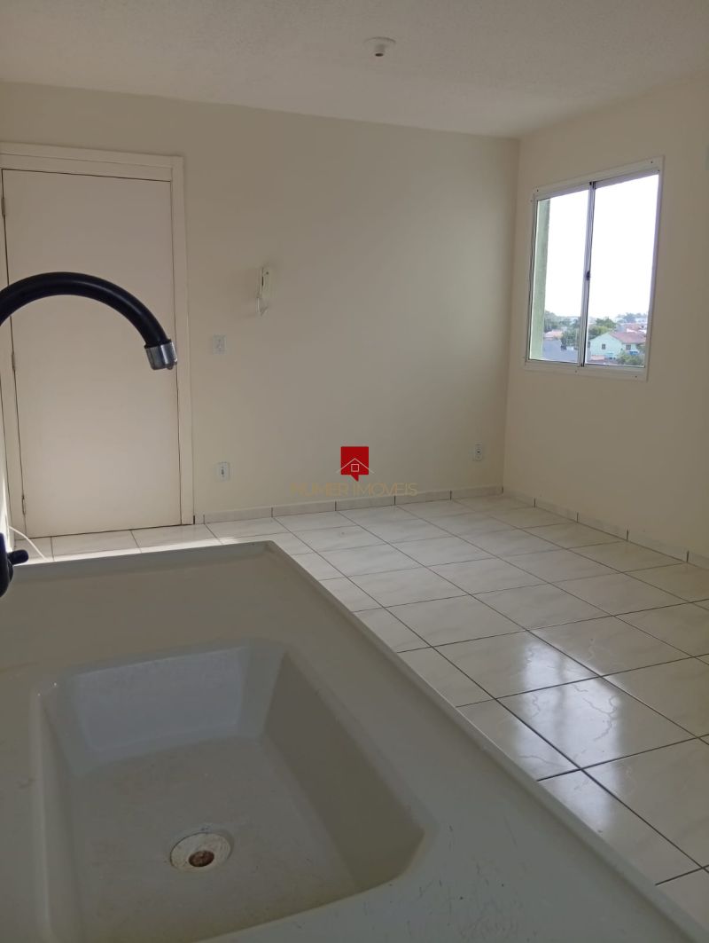 APARTAMENTO EM CONDOMINIO COM ACADEMIA