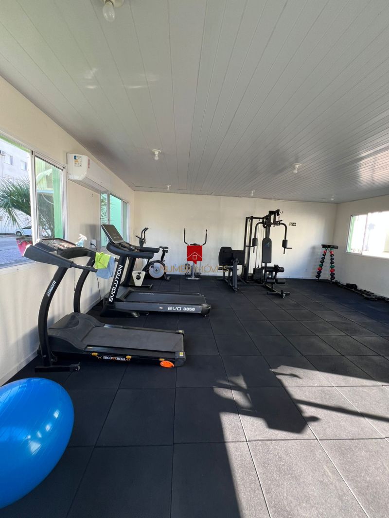 APARTAMENTO EM CONDOMINIO COM ACADEMIA