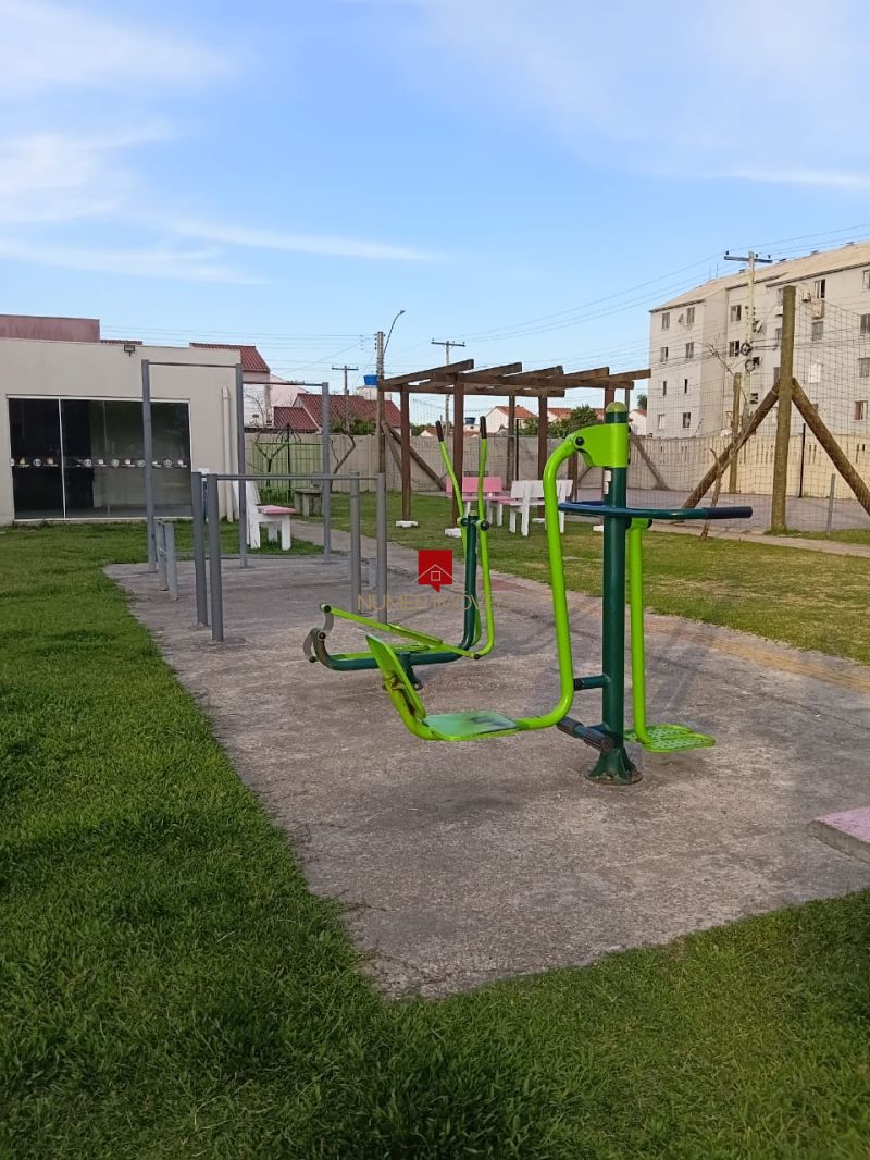 APARTAMENTO COM SACADA E CHURRASQUEIRA PRÓXIMO AO KROLOW