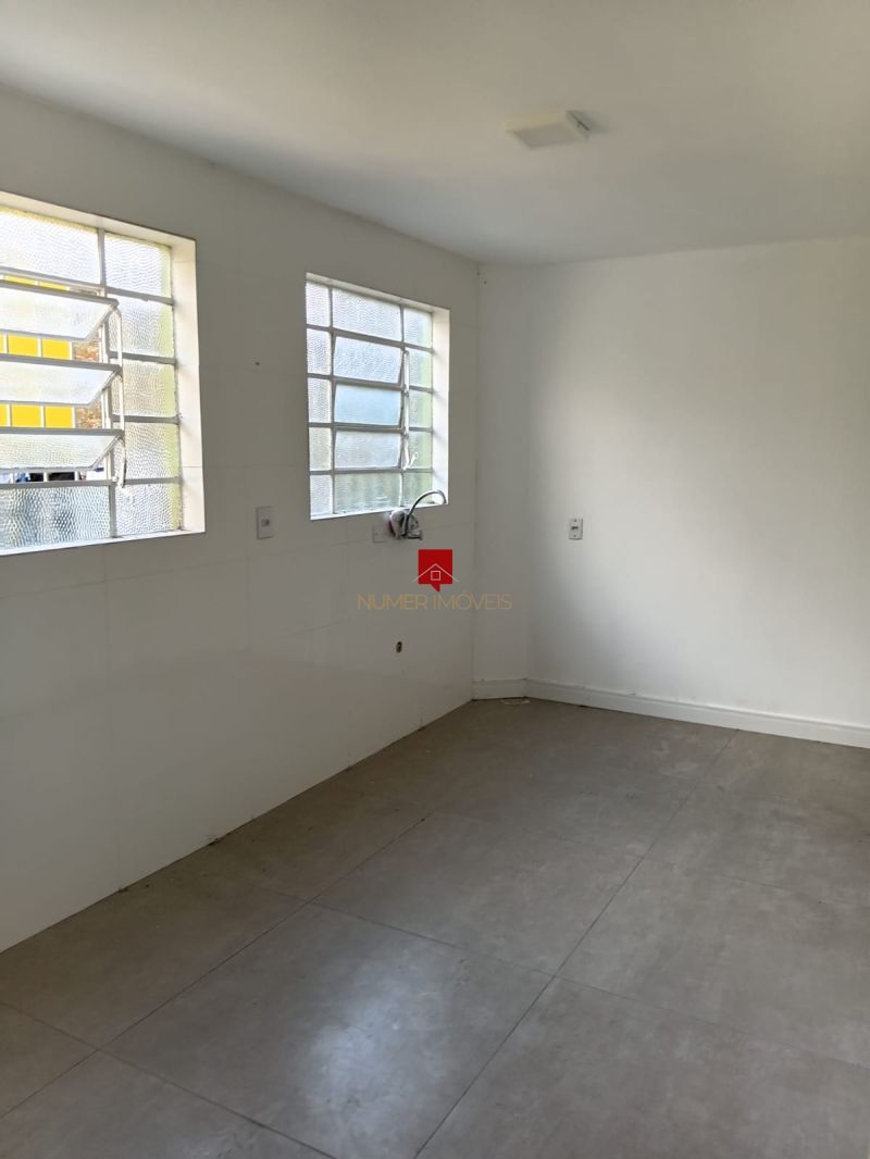 APARTAMENTO PRÓXIMO AS FACULDADES DO PORTO