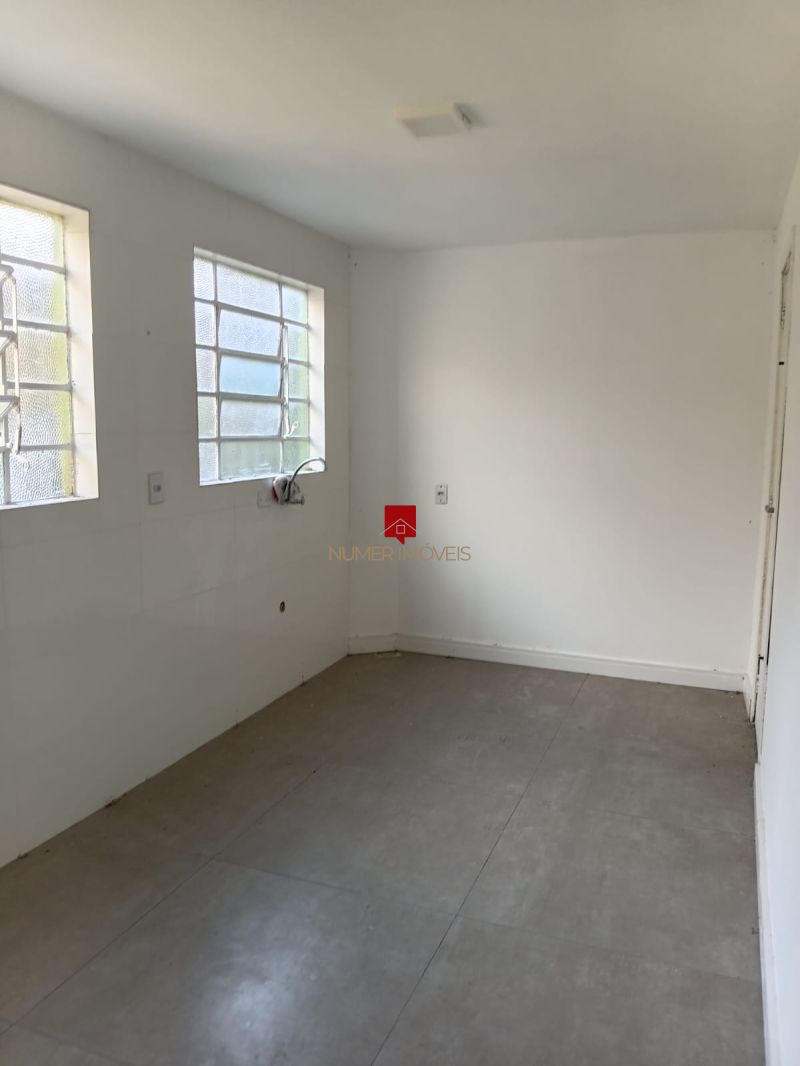 APARTAMENTO PRÓXIMO AS FACULDADES DO PORTO