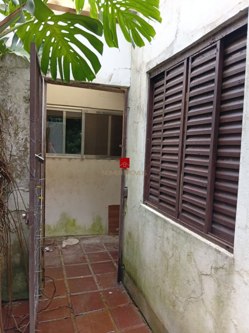 ALUGO SOBRADO NA AVENIDA BENTO GONCALVES 