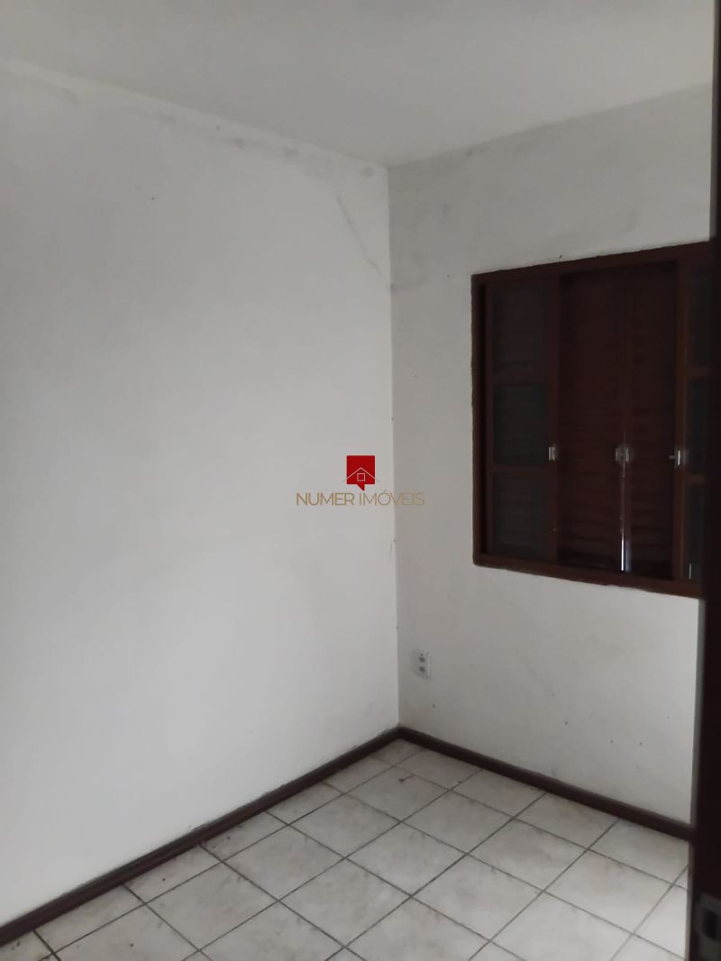 ALUGO SOBRADO NA AVENIDA BENTO GONCALVES 