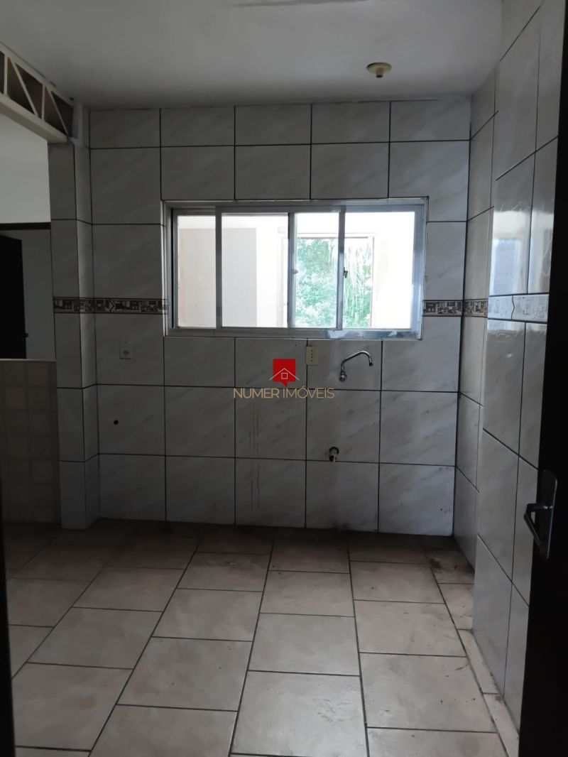 ALUGO SOBRADO NA AVENIDA BENTO GONCALVES 