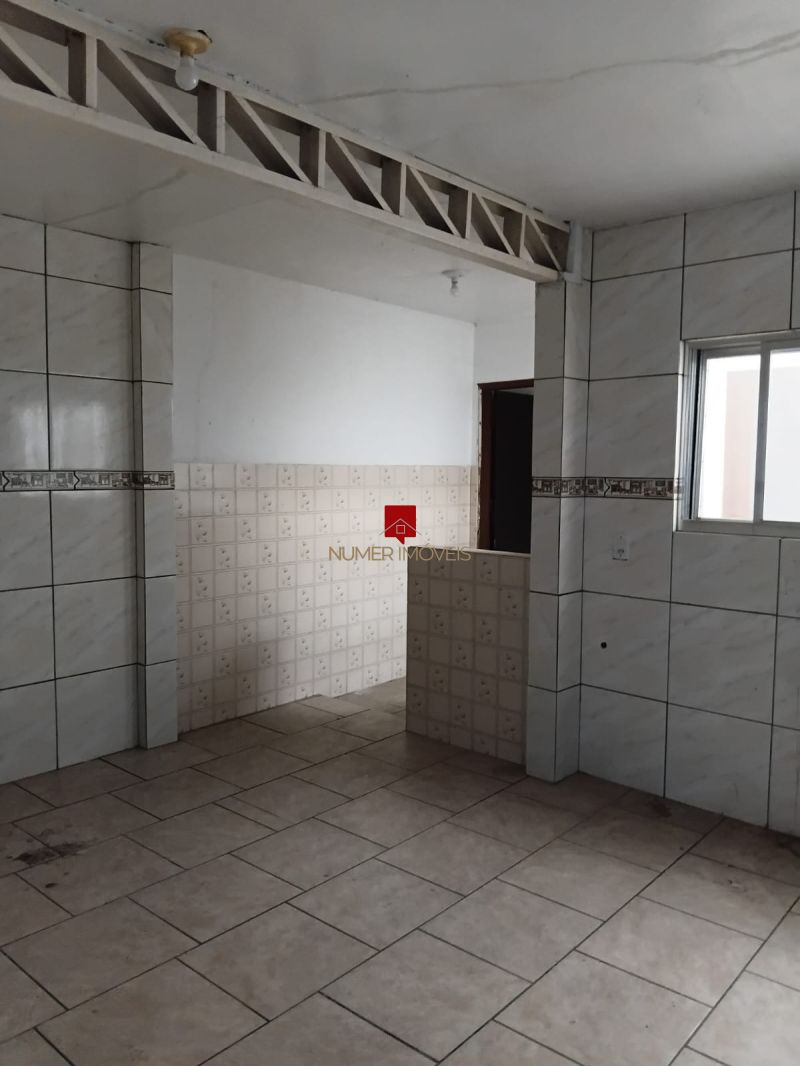 ALUGO SOBRADO NA AVENIDA BENTO GONCALVES 