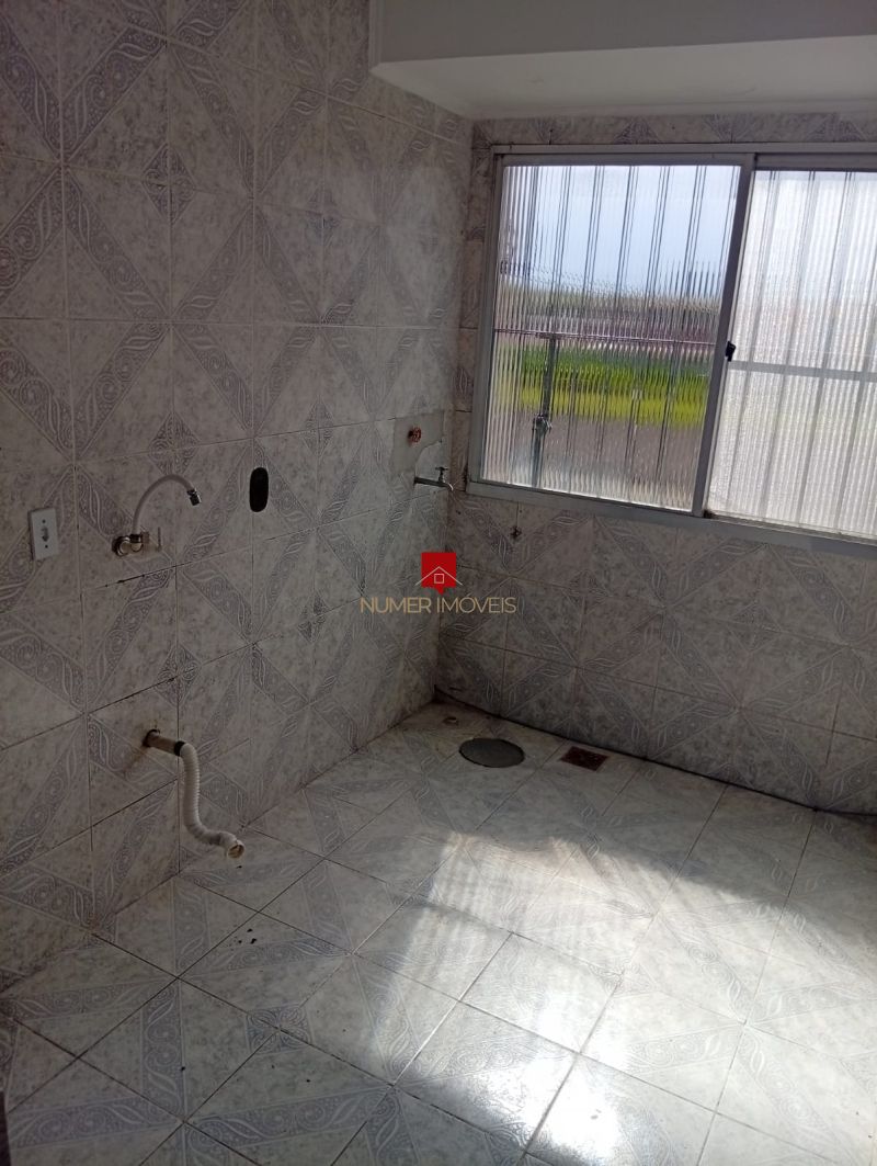 APARTAMENTO COM GARAGEM NA COHABDUQUE