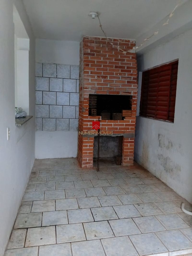 ALUGO SOBRADO NAS TRÊSVENDAS 