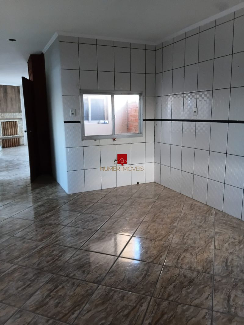 ALUGO SOBRADO NAS TRÊSVENDAS 